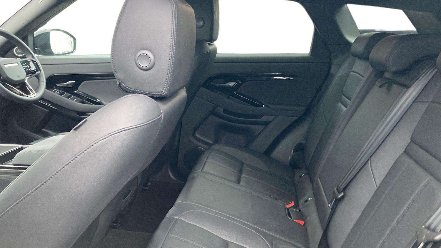 Used Land Rover Range Rover Evoque 2023 for sale - 76955246: Photo 4