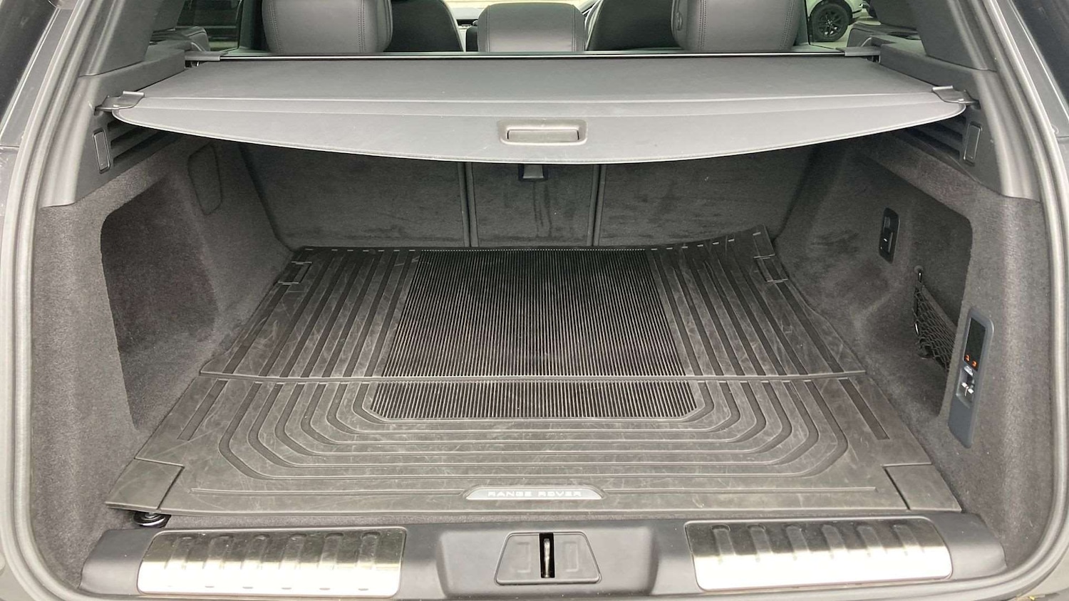 Used Land Rover Range Rover Sport 2025 for sale - 76460528: Photo 10