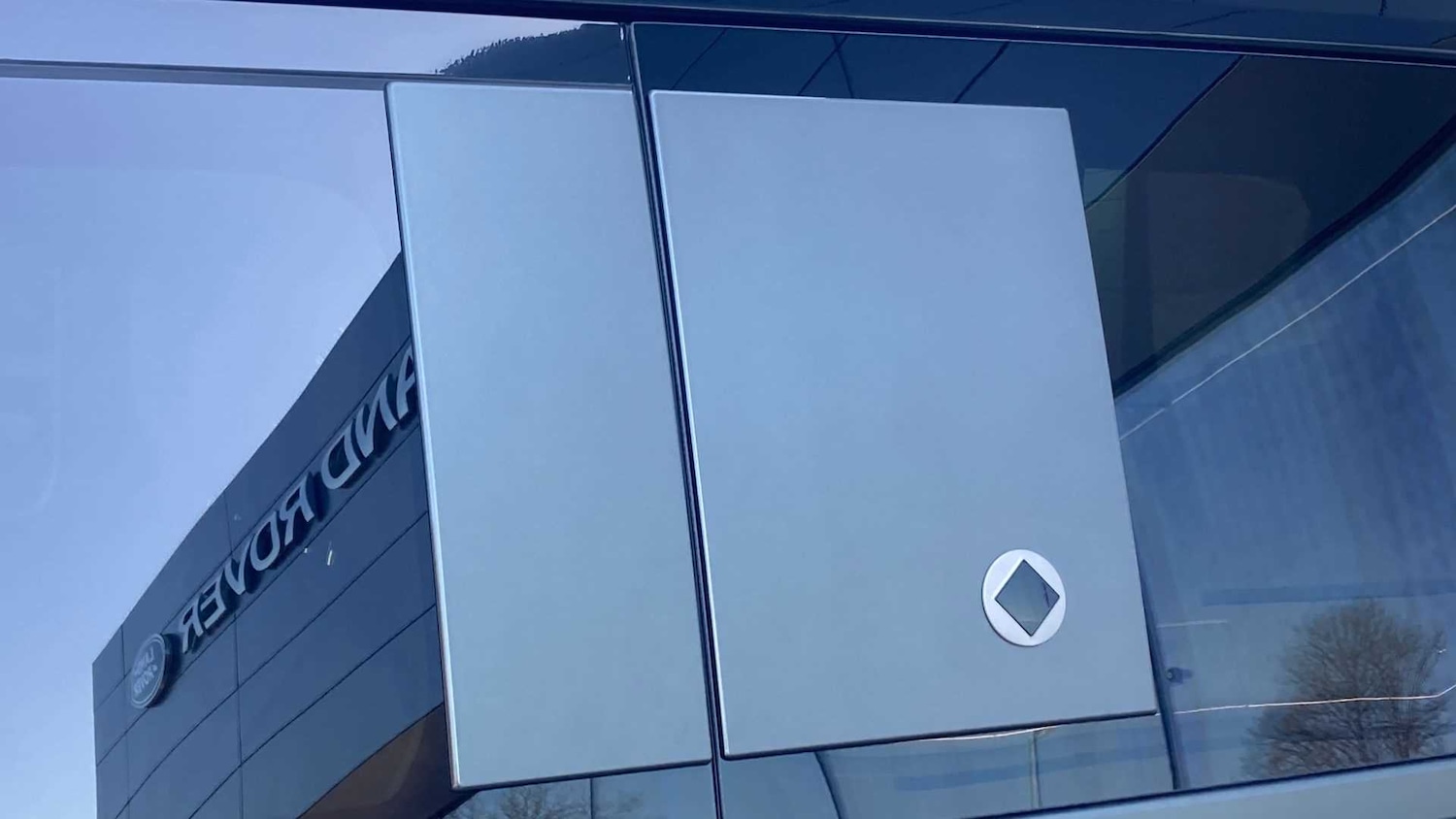 Used Land Rover Defender 2025 for sale - 77706718: Photo 31