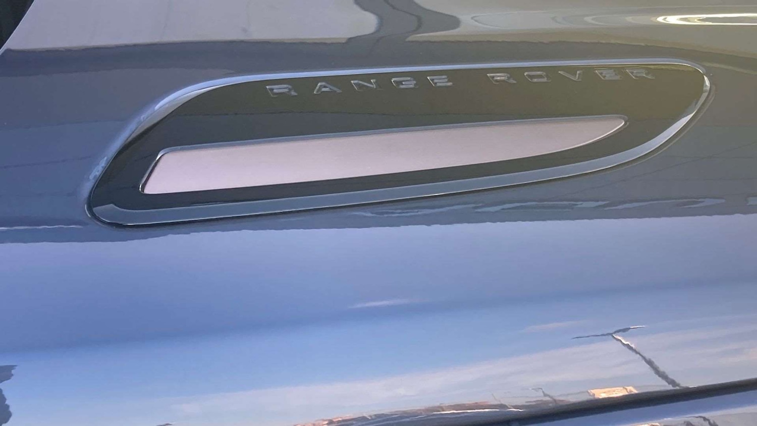 Used Land Rover Range Rover Velar 2023 for sale - 76460549: Photo 28