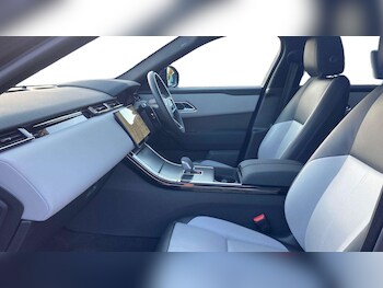 Used Land Rover Range Rover Velar 2023 for sale - 76460549: Photo
