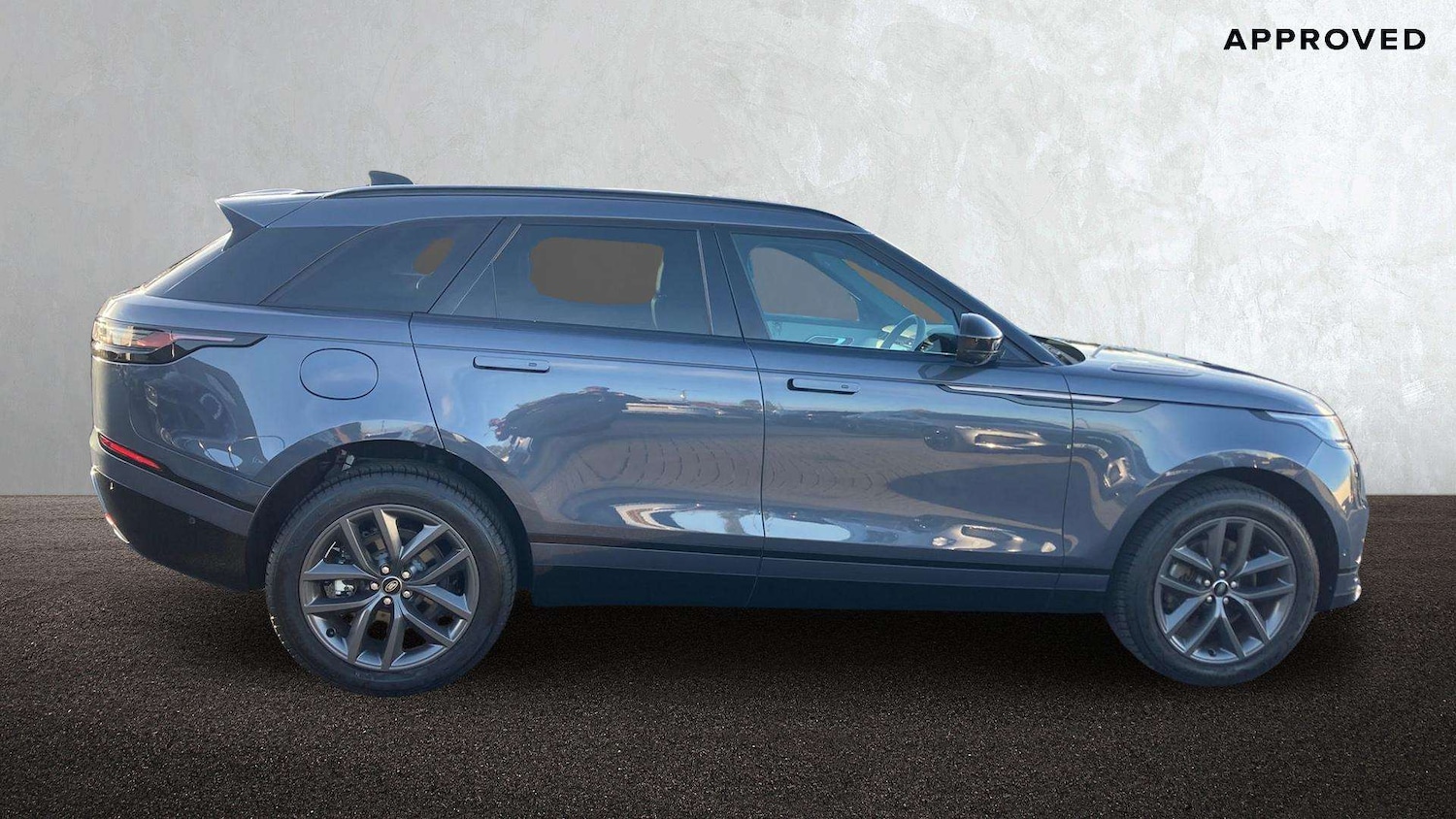 Used Land Rover Range Rover Velar 2023 for sale - 76460549: Photo 5