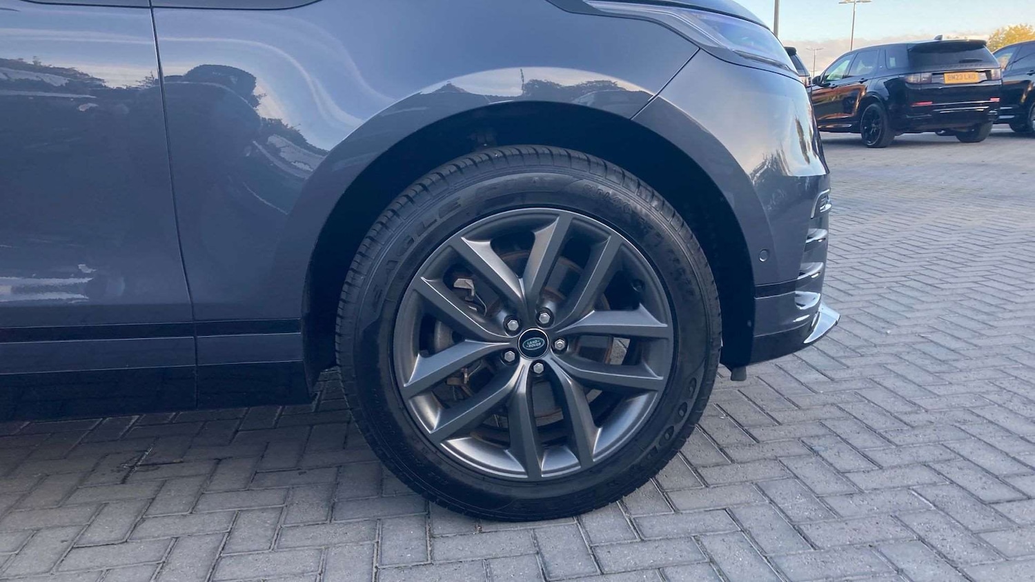 Used Land Rover Range Rover Velar 2023 for sale - 76460549: Photo 8