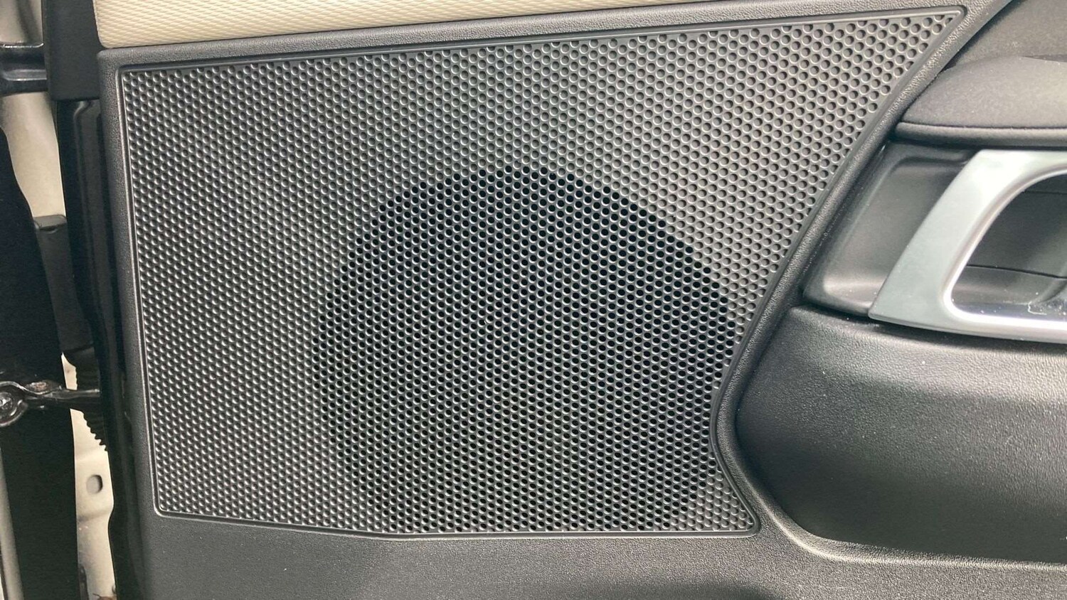 Used Land Rover Discovery 2023 for sale - 77472741: Photo 24