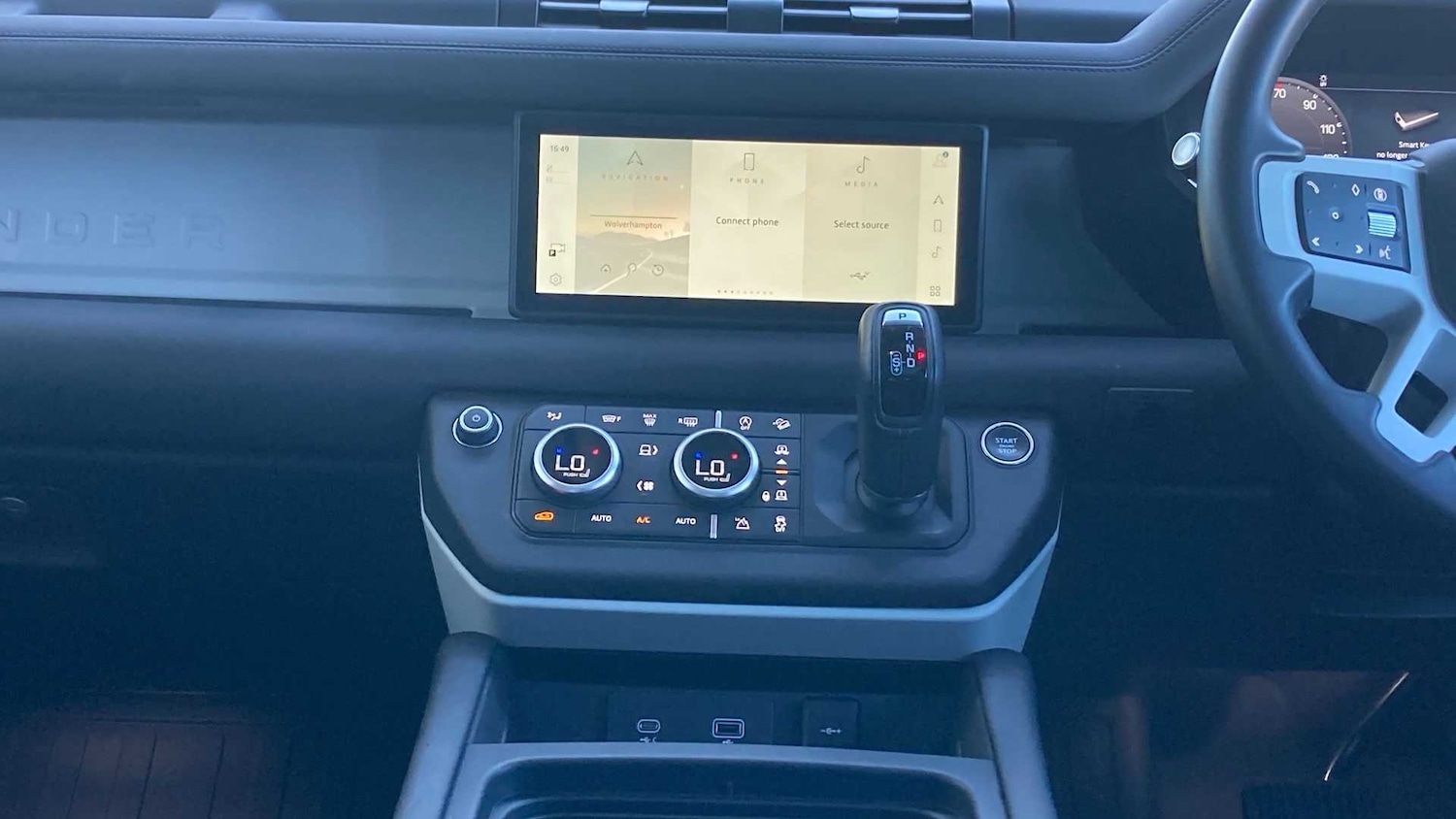 Used Land Rover Defender 2024 for sale - 76460257: Photo 14