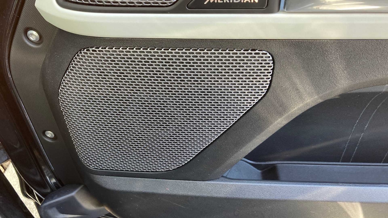 Used Land Rover Defender 2024 for sale - 76460257: Photo 24