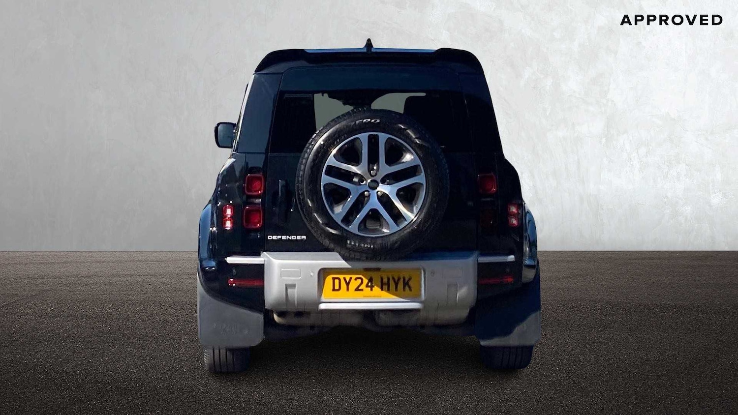 Used Land Rover Defender 2024 for sale - 76460257: Photo 6