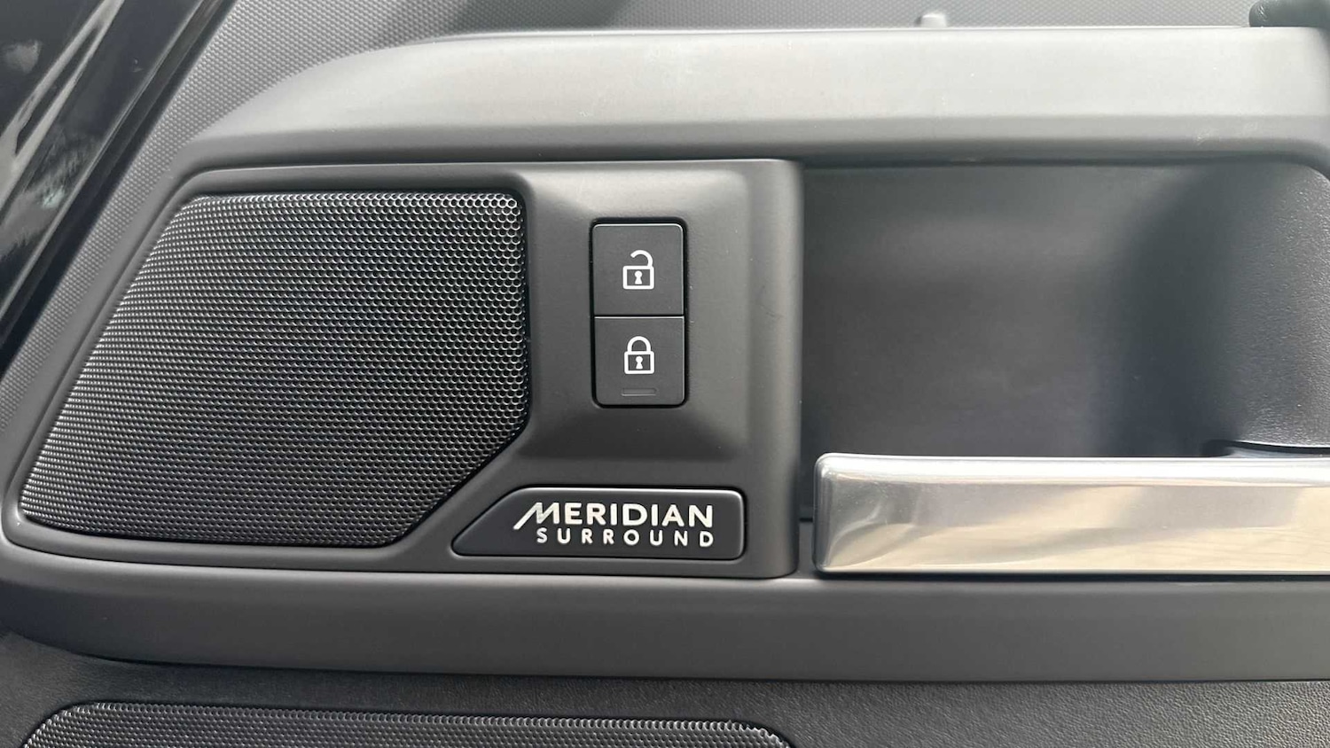 Used Land Rover Defender 2025 for sale - 76459876: Photo 24