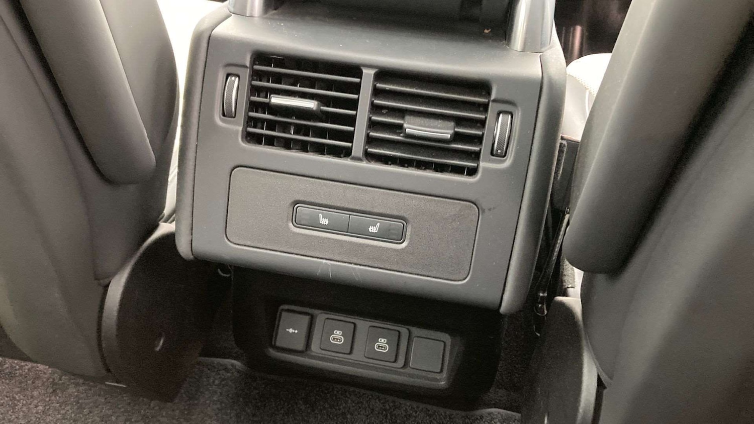 Used Land Rover Discovery 2022 for sale - 76761077: Photo 18