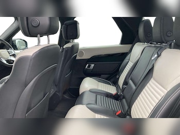 Used Land Rover Discovery 2022 for sale - 76761077: Photo