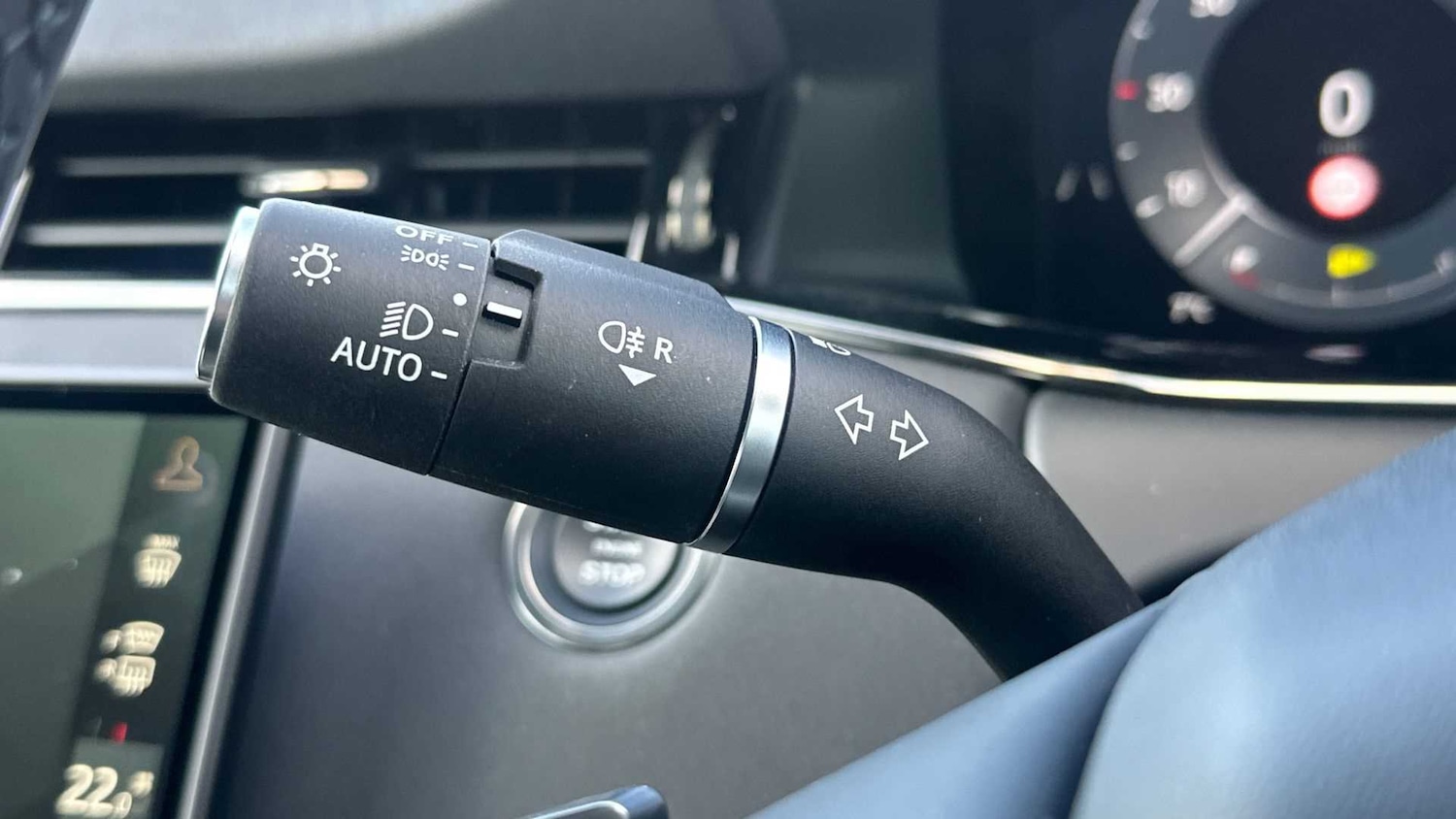 Used Land Rover Range Rover Evoque 2024 for sale - 76460295: Photo 22