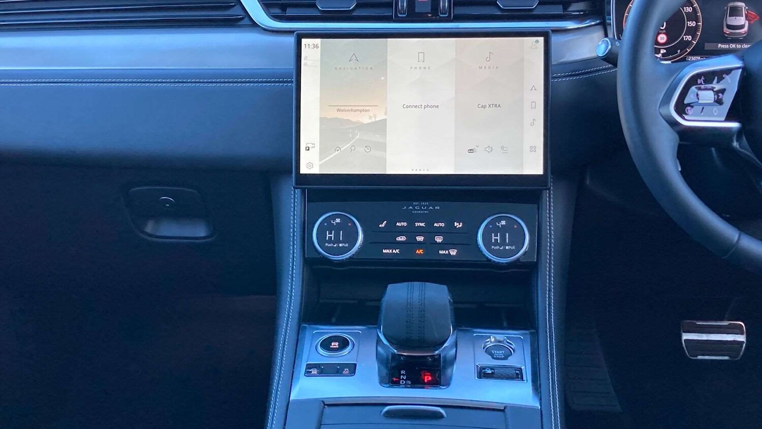 Used Jaguar F-Pace 2024 for sale - 76718230: Photo 14