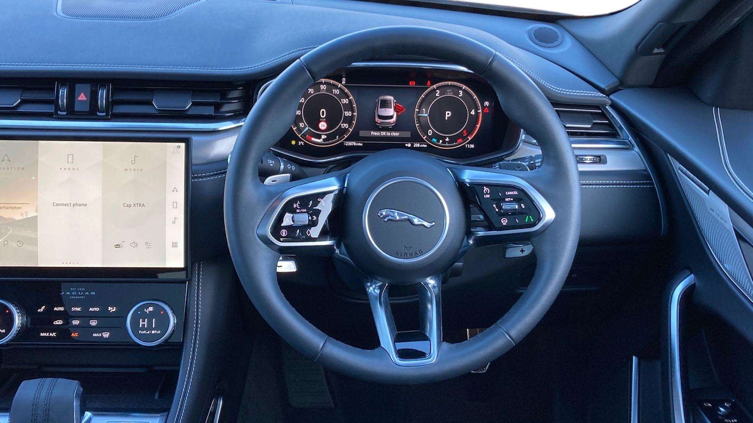 Used Jaguar F-Pace 2024 for sale - 76718230: Photo 15