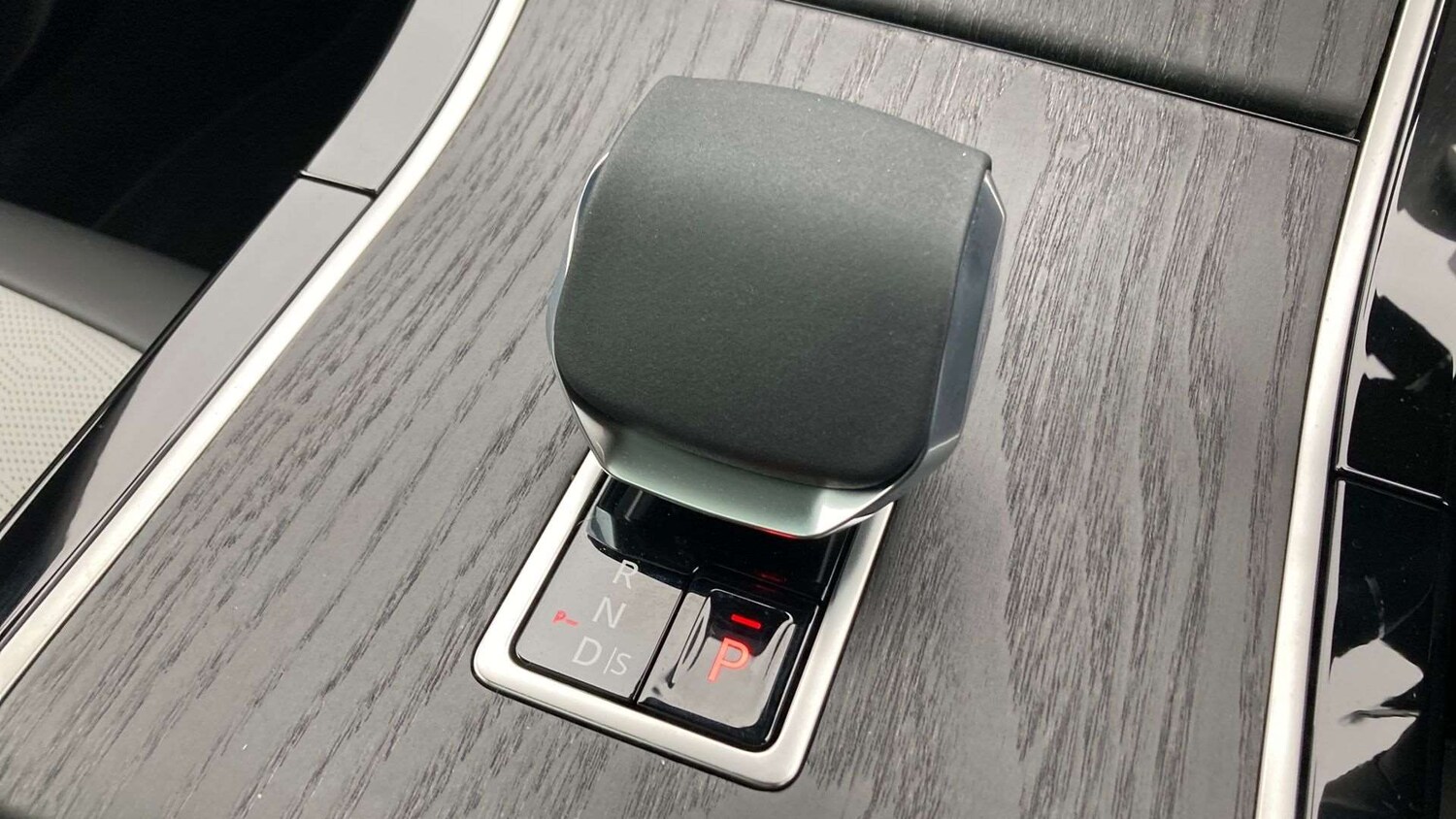 Used Land Rover Range Rover Evoque 2026 for sale - 77514403: Photo 13