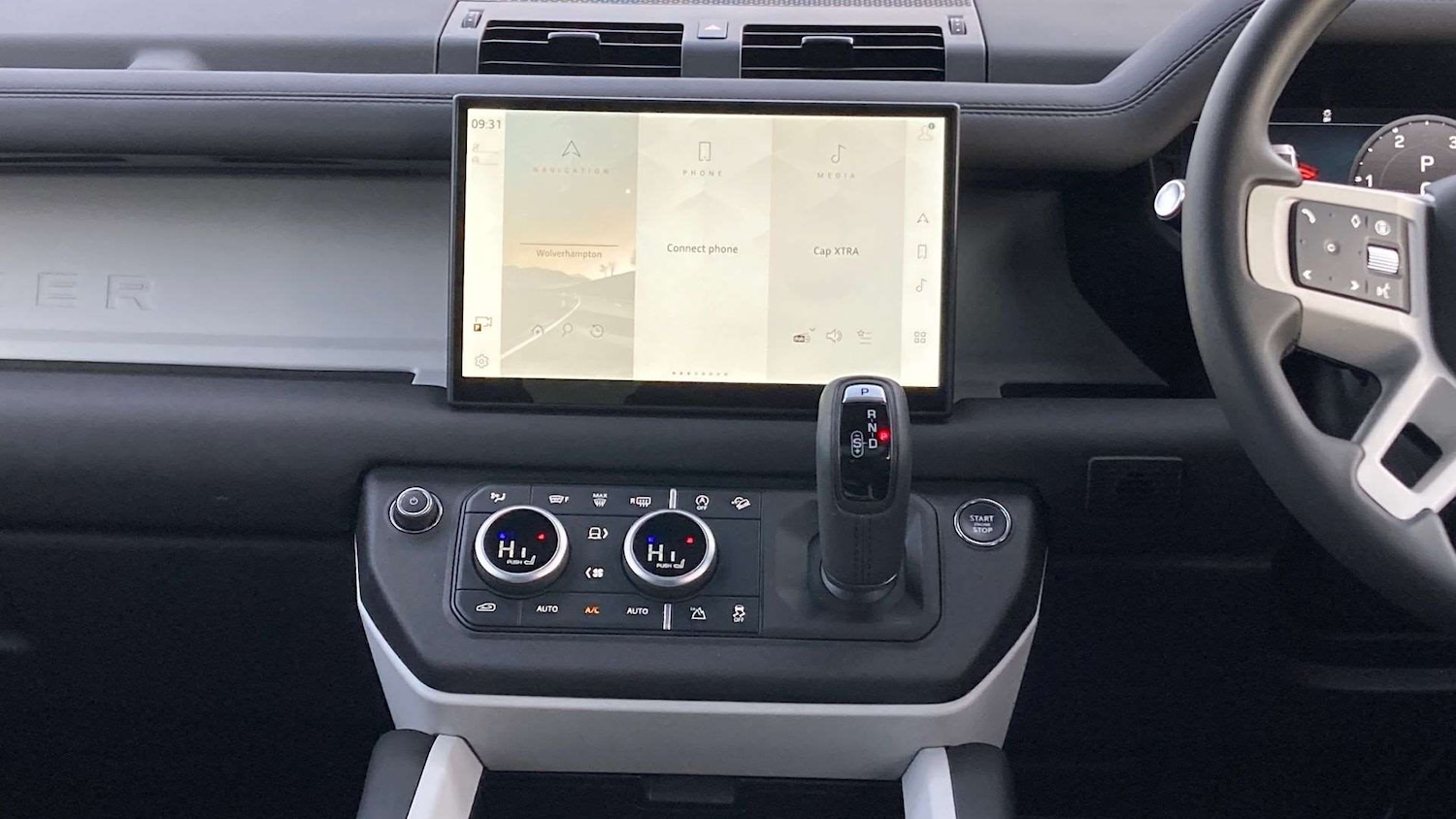 Used Land Rover Defender 2025 for sale - 76761104: Photo 14