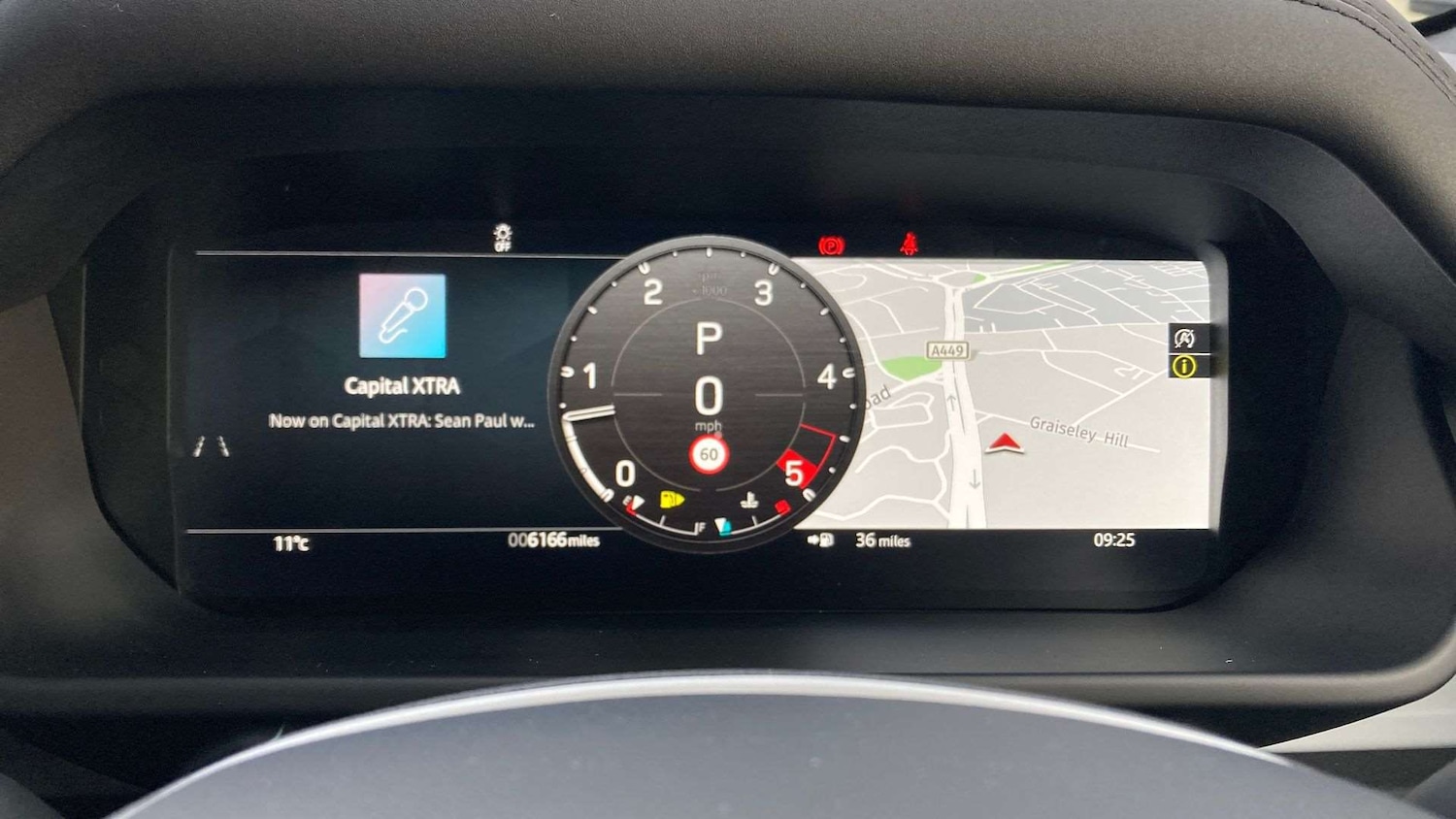 Used Land Rover Defender 2025 for sale - 76761104: Photo 16