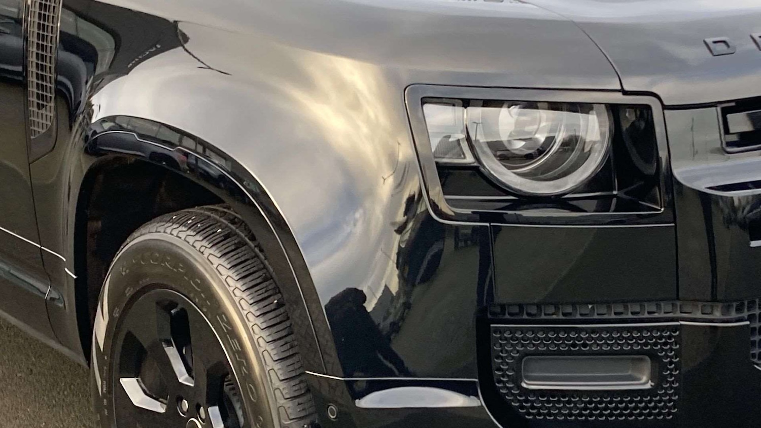 Used Land Rover Defender 2025 for sale - 76761104: Photo 17