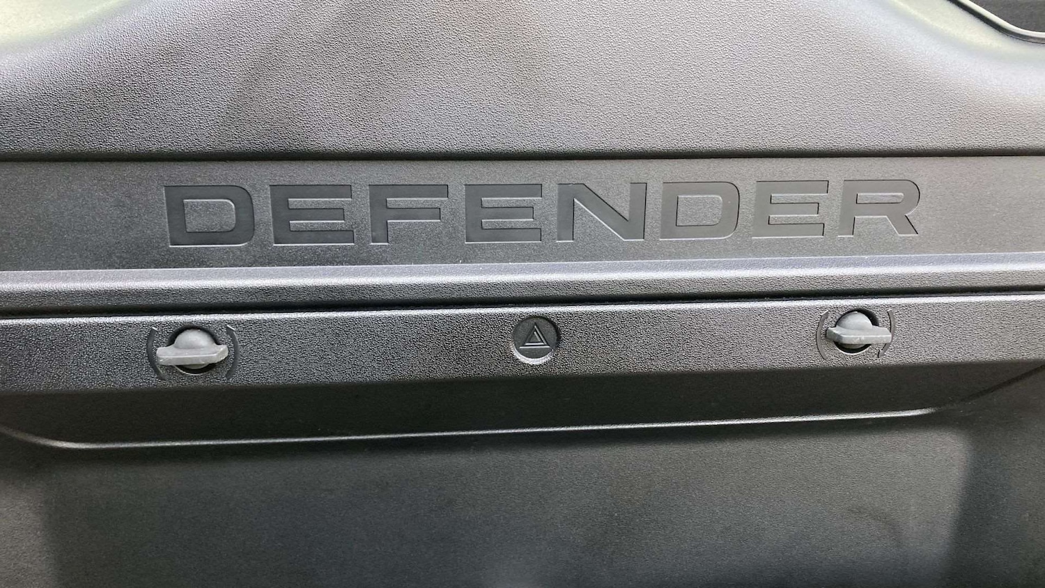 Used Land Rover Defender 2025 for sale - 76761104: Photo 26