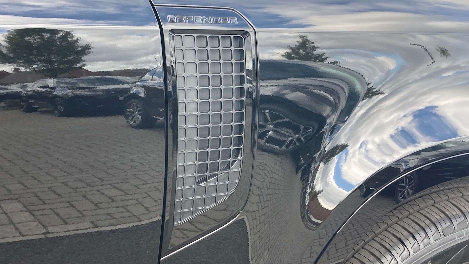 Used Land Rover Defender 2025 for sale - 76501914: Photo 20