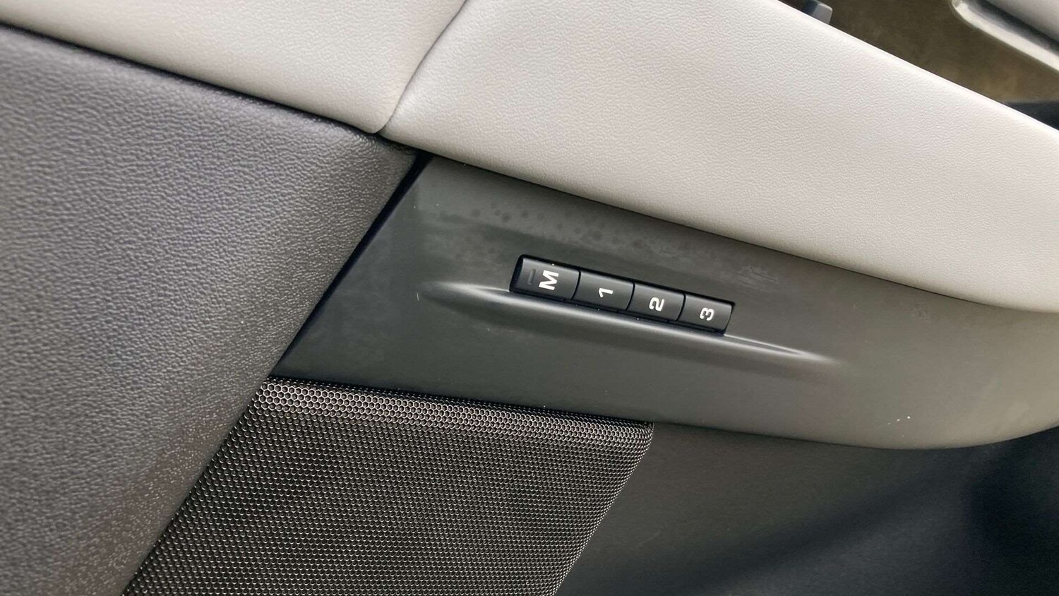 Used Land Rover Range Rover Evoque 2024 for sale - 77686691: Photo 25