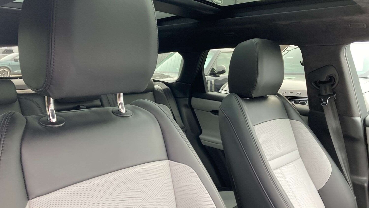 Used Land Rover Range Rover Evoque 2024 for sale - 77686691: Photo 26