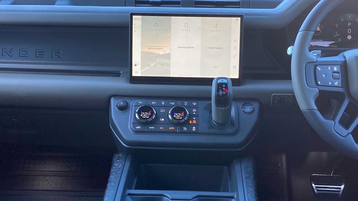 Used Land Rover Defender 2025 for sale - 76460123: Photo 14