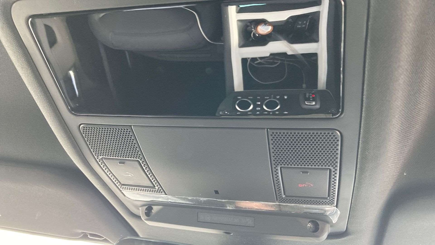 Used Land Rover Defender 2025 for sale - 77842313: Photo 23