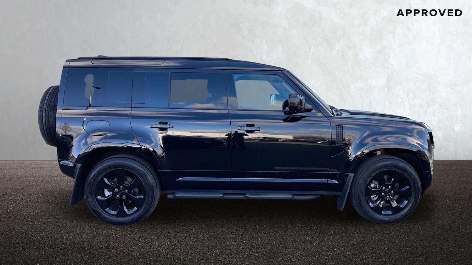 Used Land Rover Defender 2025 for sale - 77842313: Photo 5