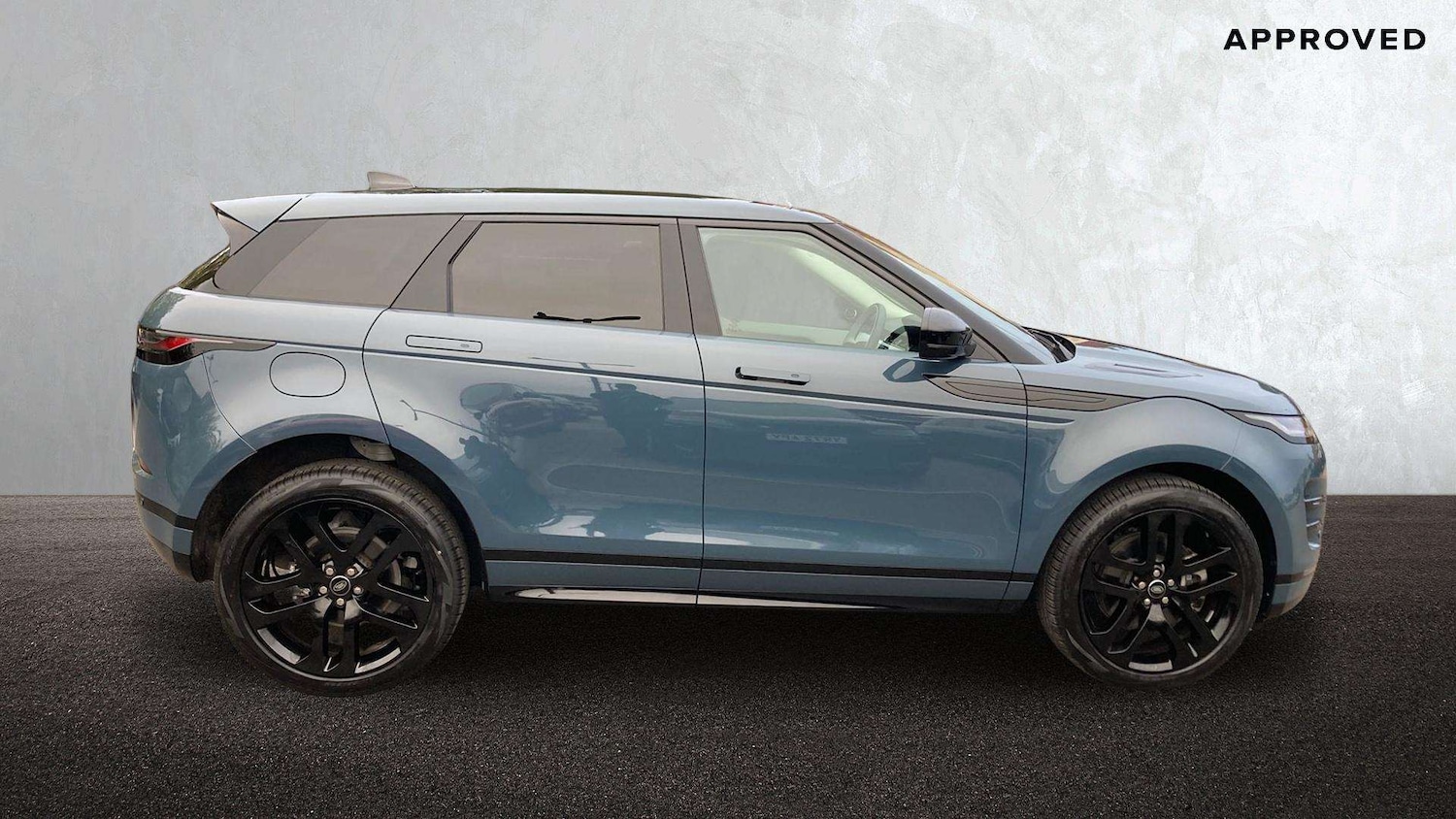 Used Land Rover Range Rover Evoque 2024 for sale - 76460540: Photo 5