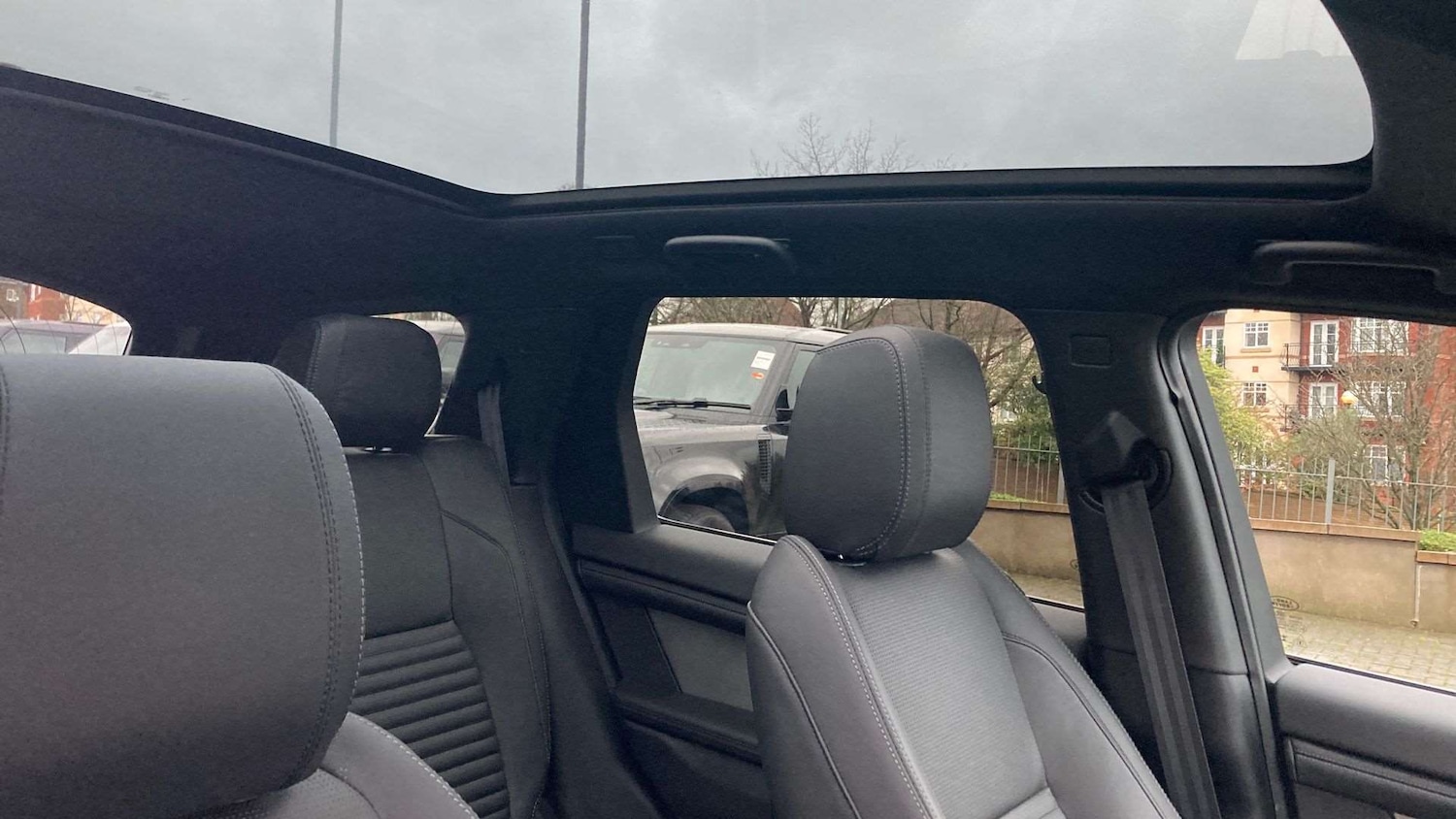 Used Land Rover Discovery Sport 2024 for sale - 76718161: Photo 21