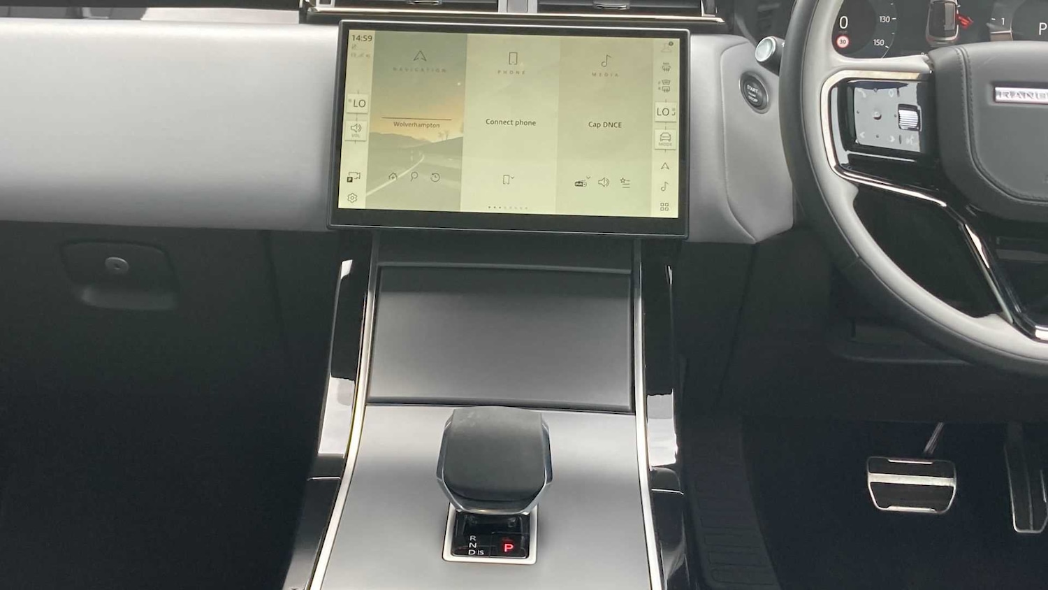 Used Land Rover Range Rover Velar 2024 for sale - 76460472: Photo 14