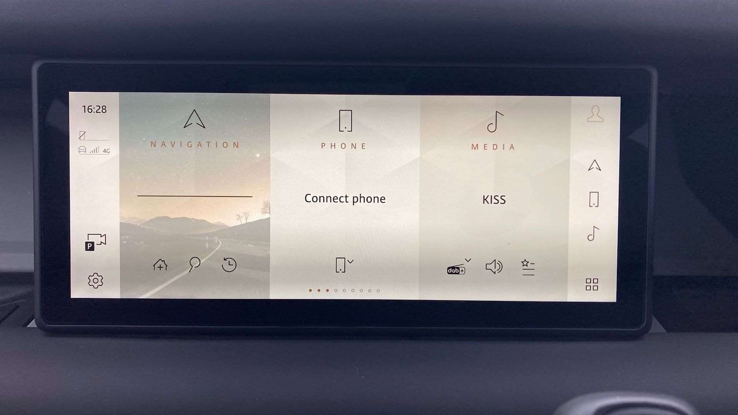 Used Land Rover Defender 2024 for sale - 76460158: Photo 30