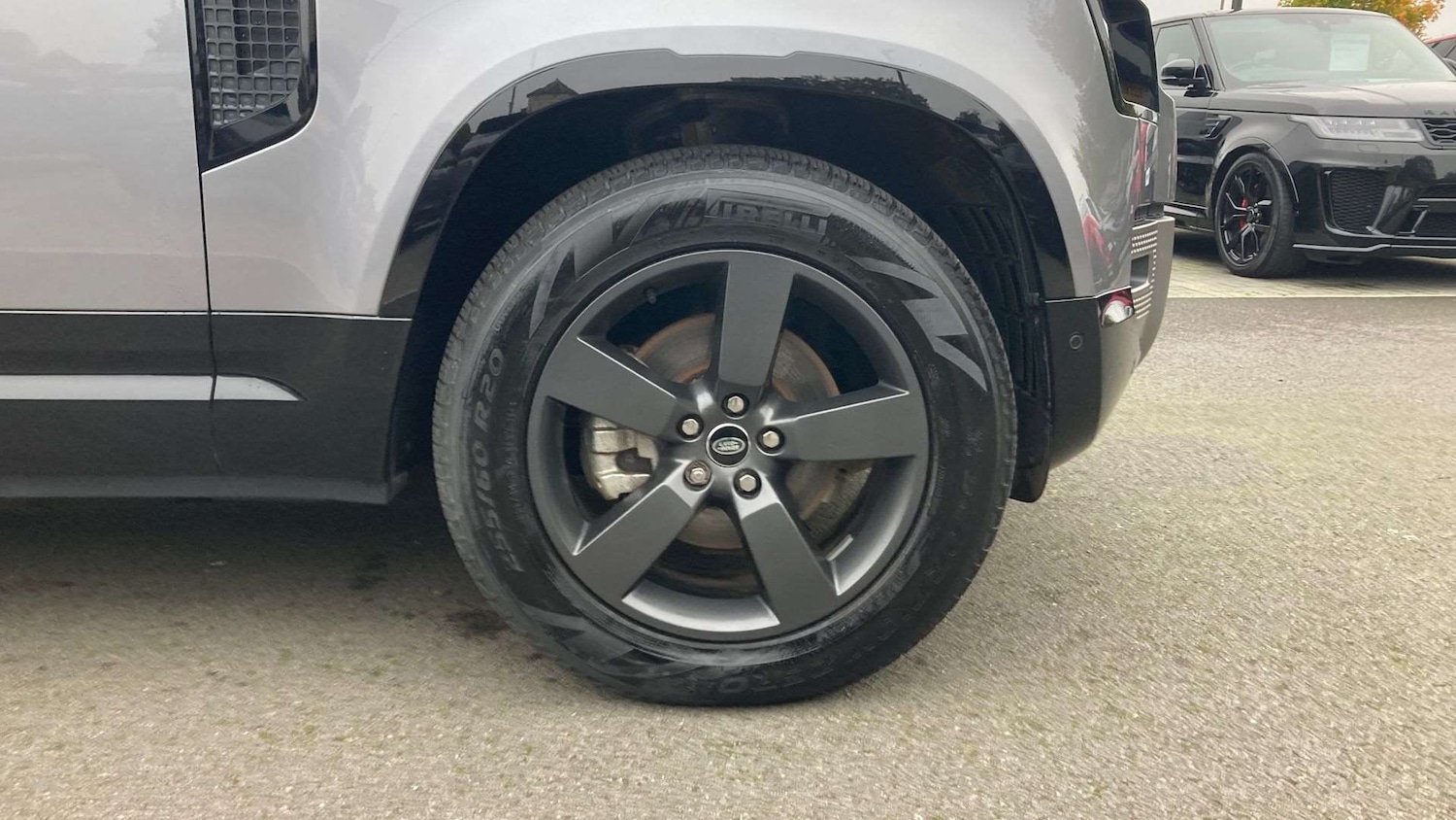 Used Land Rover Defender 2024 for sale - 76460158: Photo 8