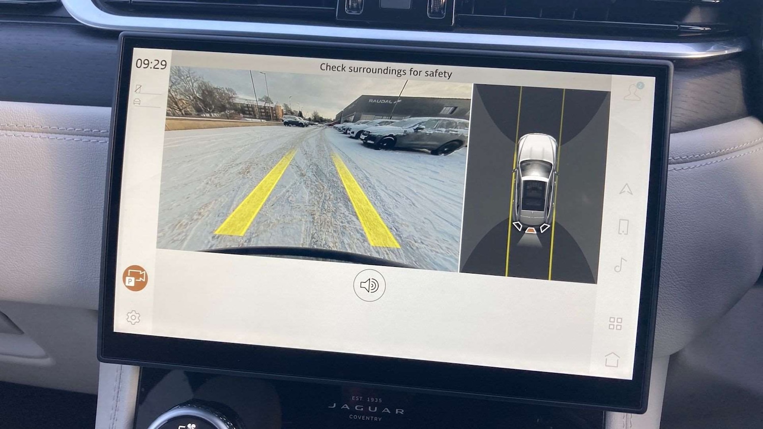 Used Jaguar F-Pace 2024 for sale - 76943470: Photo 12