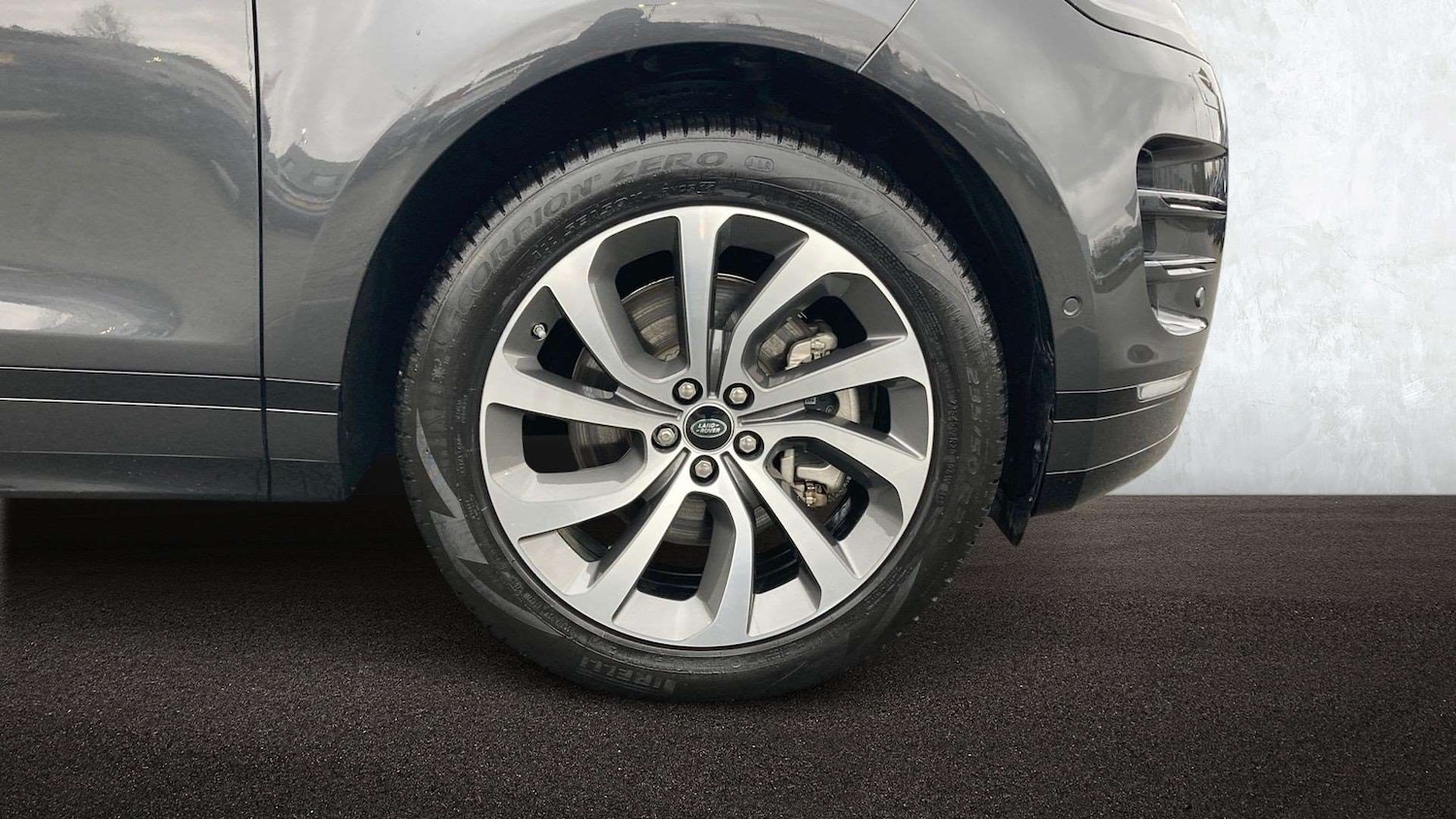 Used Land Rover Range Rover Evoque 2024 for sale - 76943487: Photo 8