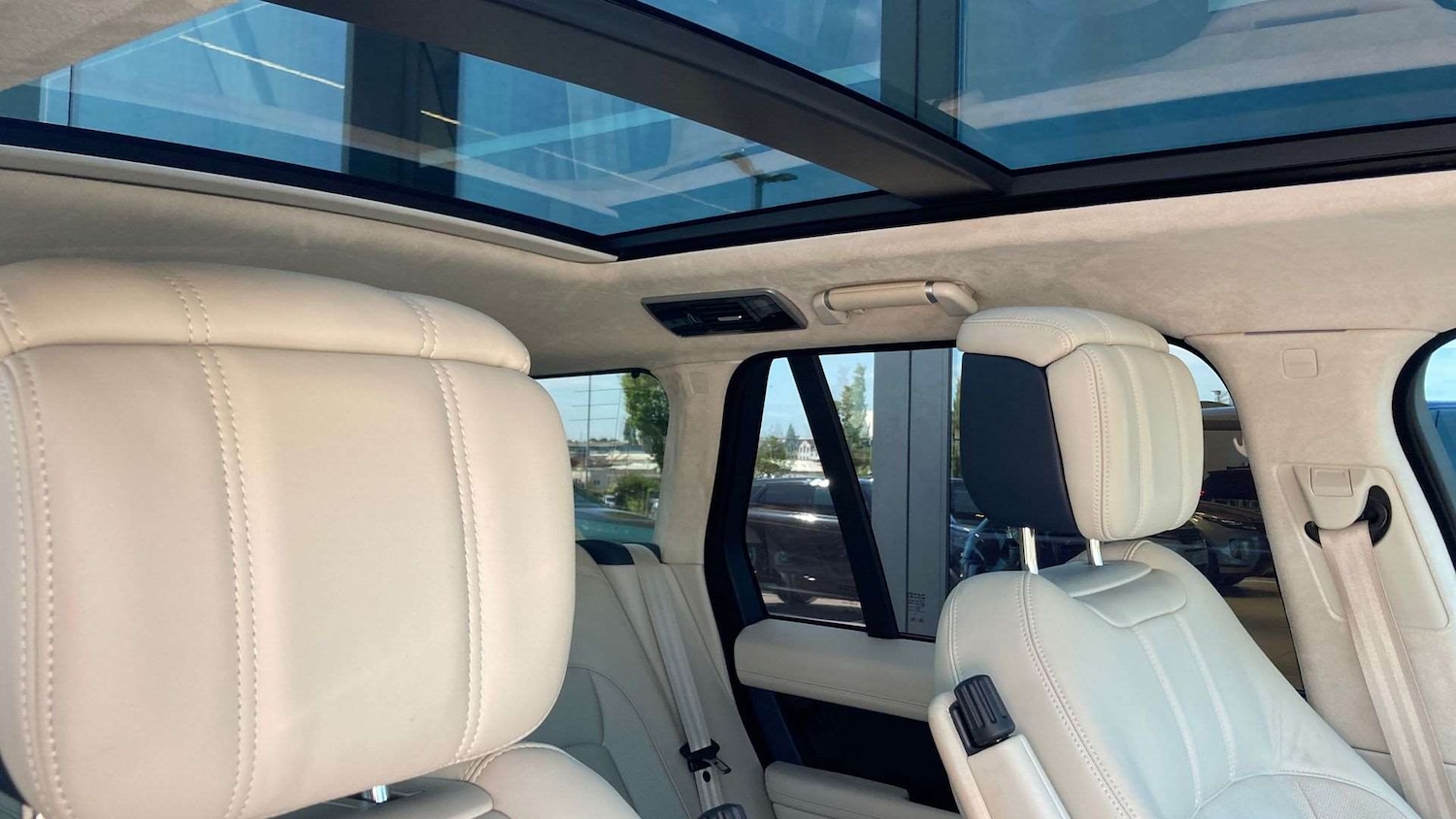 Used Land Rover Range Rover 2018 for sale - 76672932: Photo 21