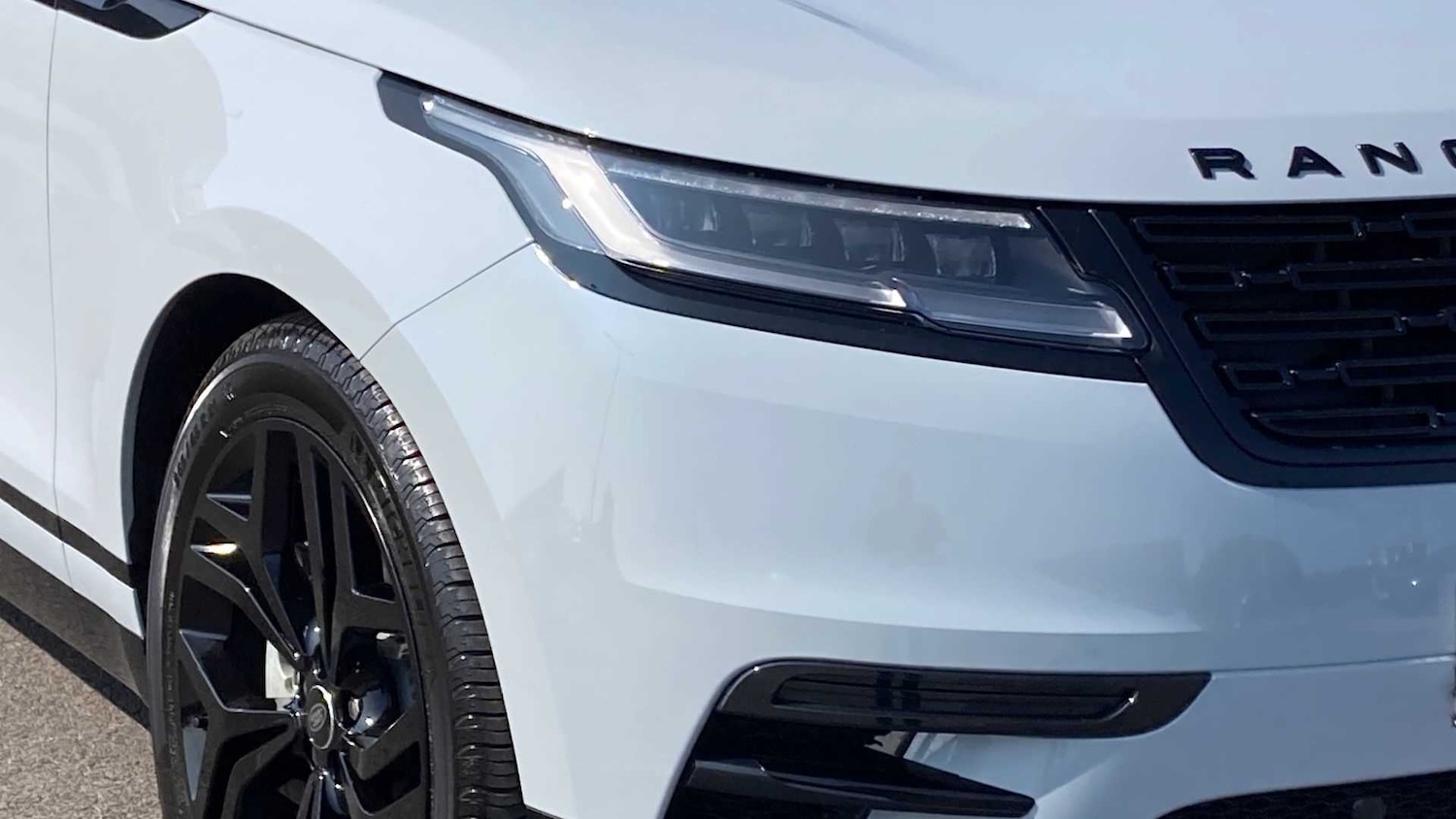 Used Land Rover Range Rover Velar 2025 for sale - 76459803: Photo 17