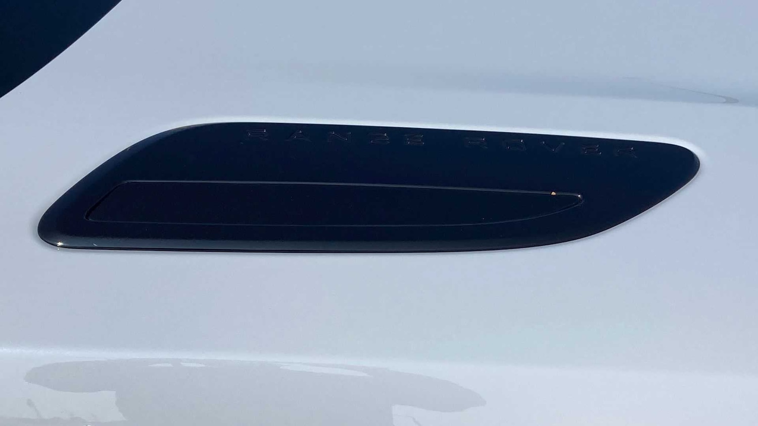 Used Land Rover Range Rover Velar 2025 for sale - 76459803: Photo 28