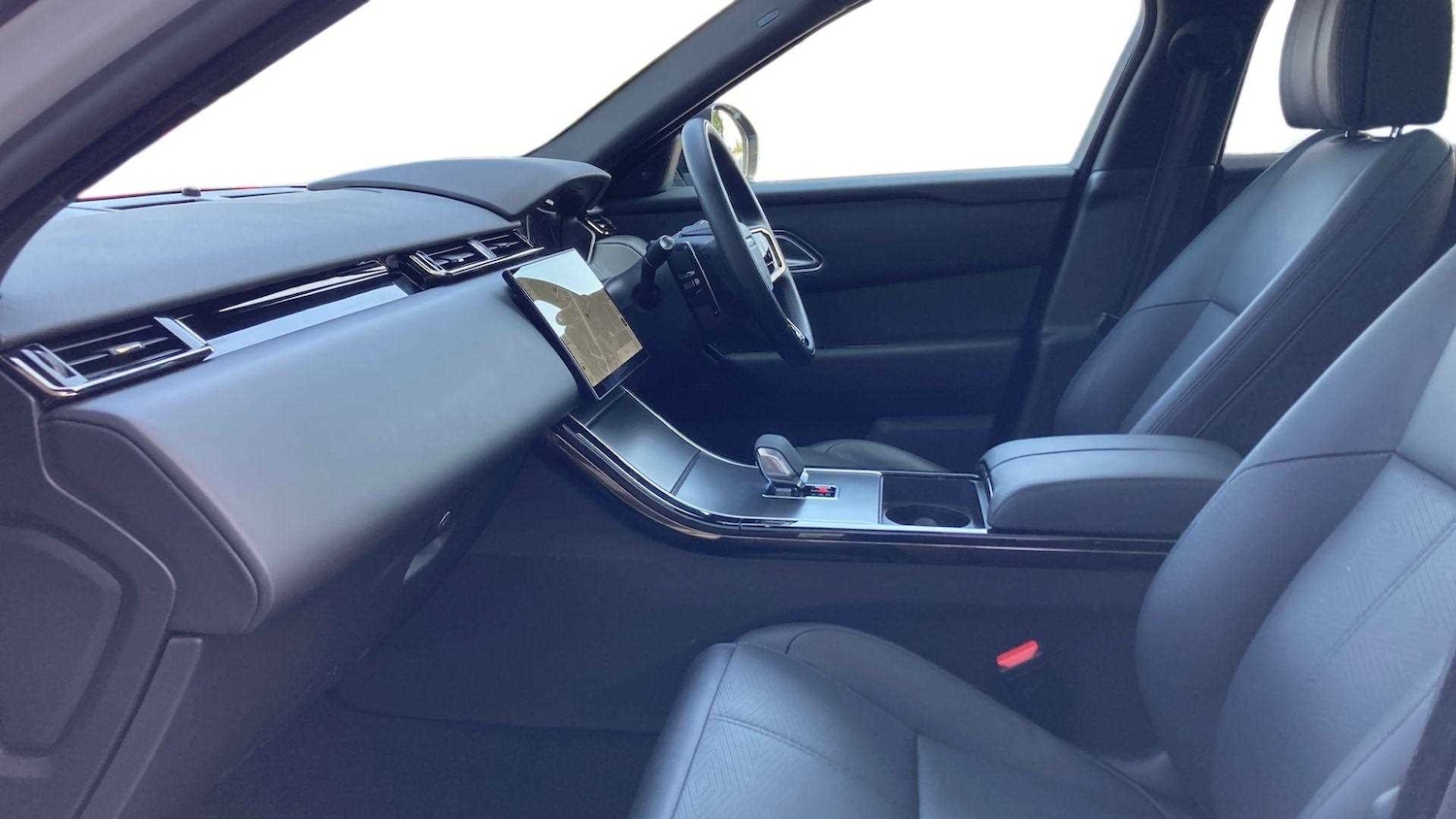 Used Land Rover Range Rover Velar 2025 for sale - 76459803: Photo 3