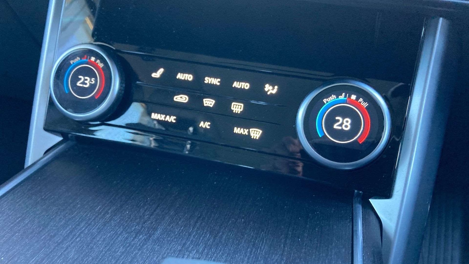 Used Land Rover Range Rover 2023 for sale - 76692068: Photo 28