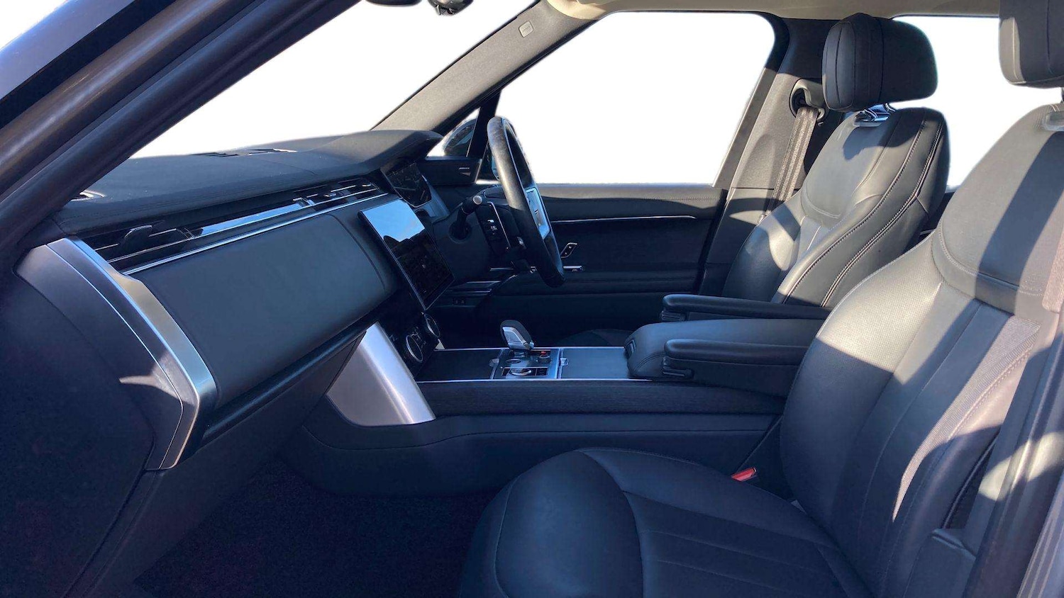 Used Land Rover Range Rover 2023 for sale - 76692068: Photo 3