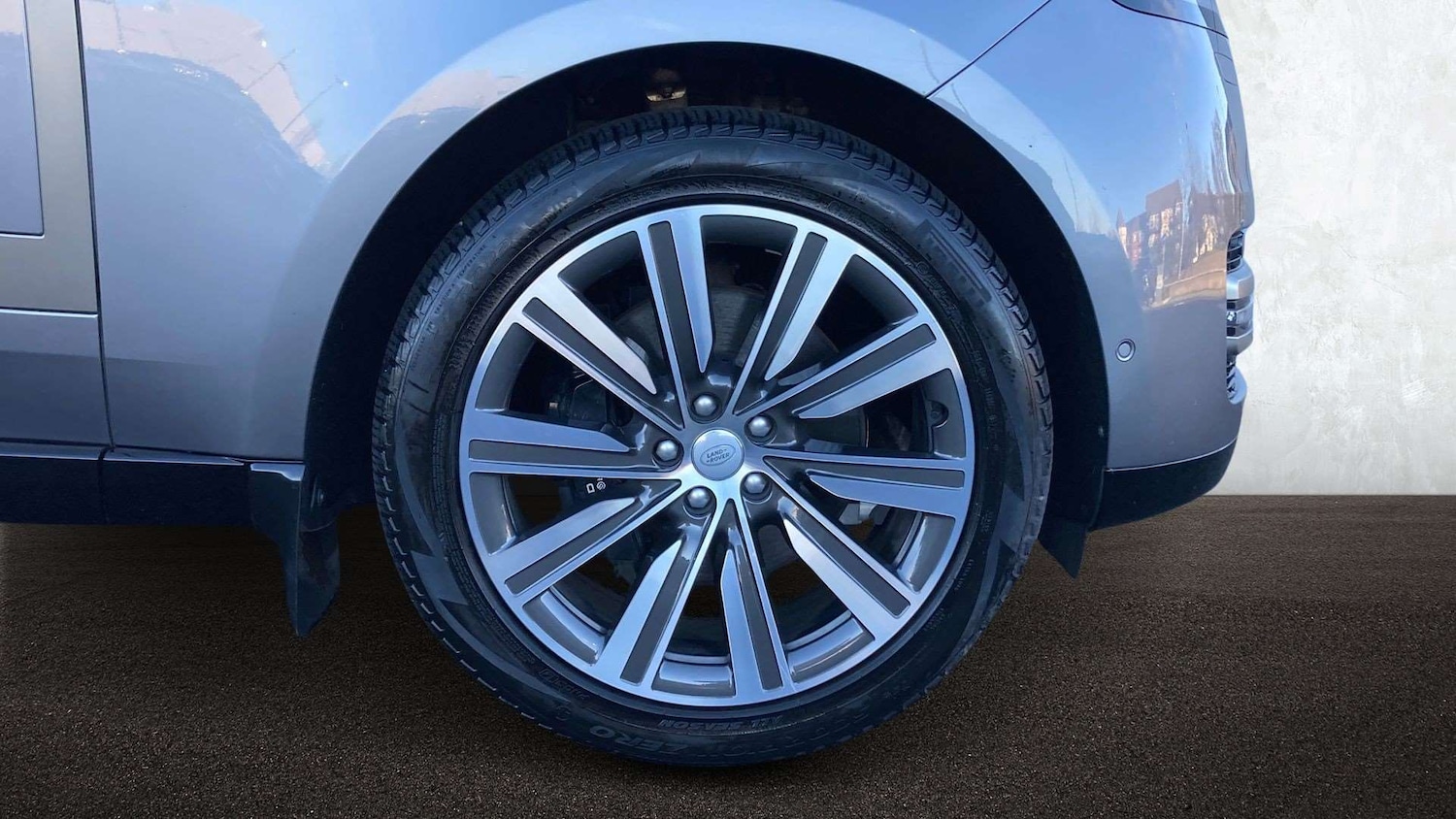 Used Land Rover Range Rover 2023 for sale - 76692068: Photo 8