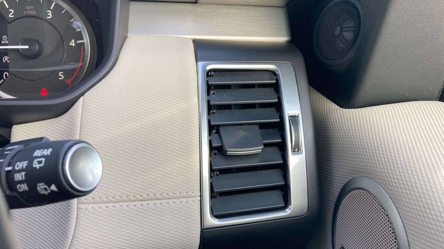 Used Land Rover Discovery for sale - 77827518: Photo 27