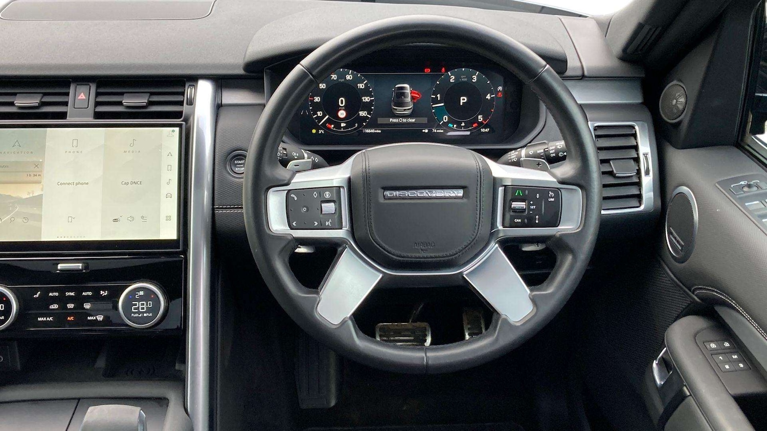 Used Land Rover Discovery 2024 for sale - 76827535: Photo 15