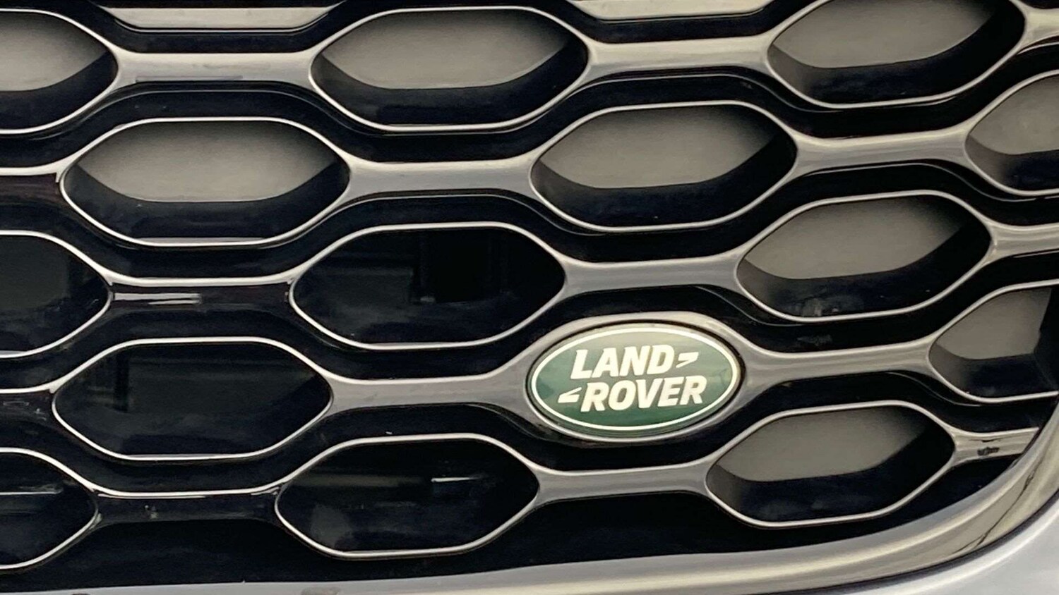 Used Land Rover Discovery 2024 for sale - 76827535: Photo 35