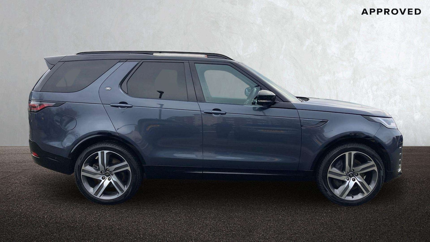 Used Land Rover Discovery 2024 for sale - 76827535: Photo 5