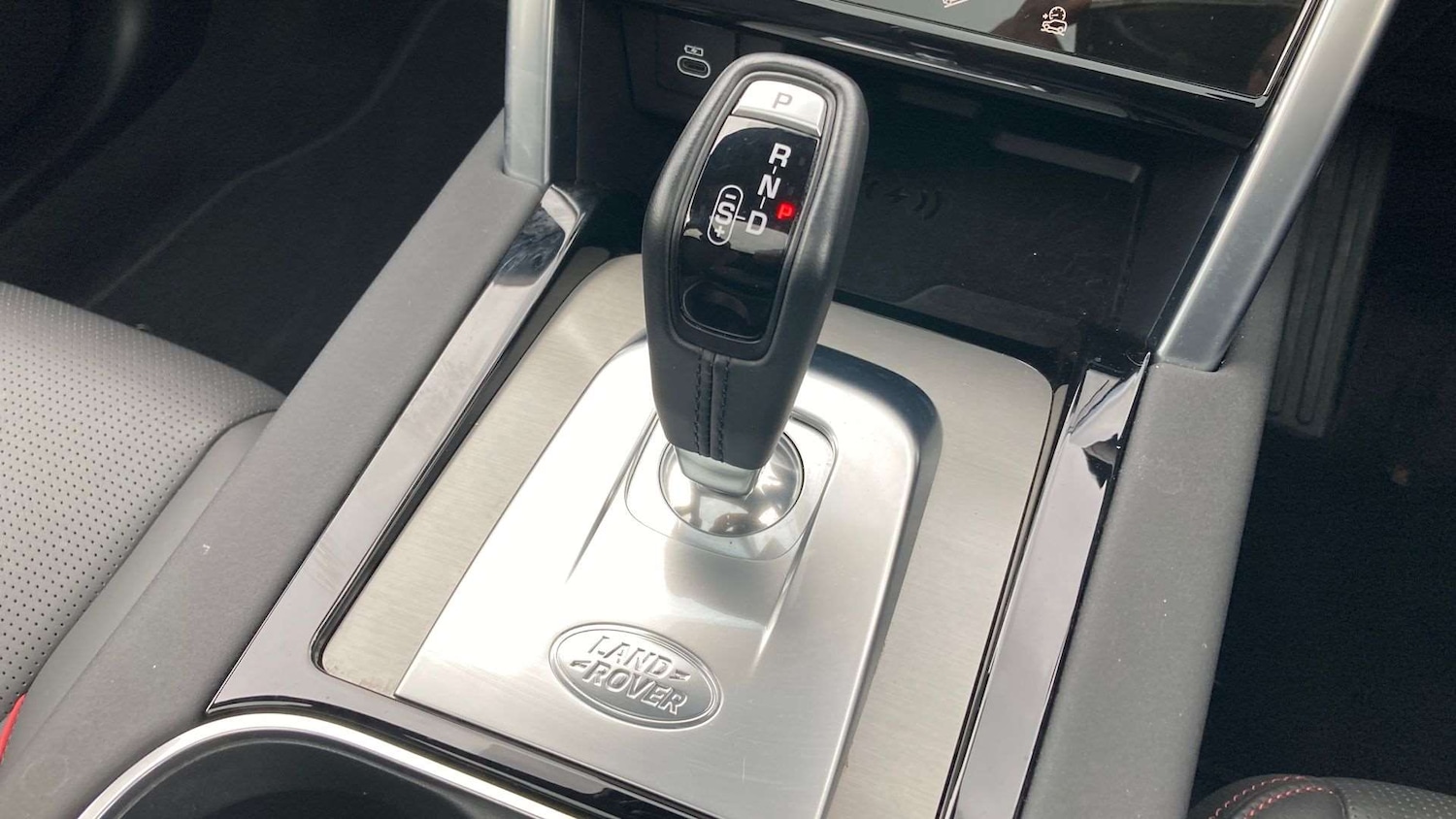 Used Land Rover Discovery Sport 2022 for sale - 76460669: Photo 13