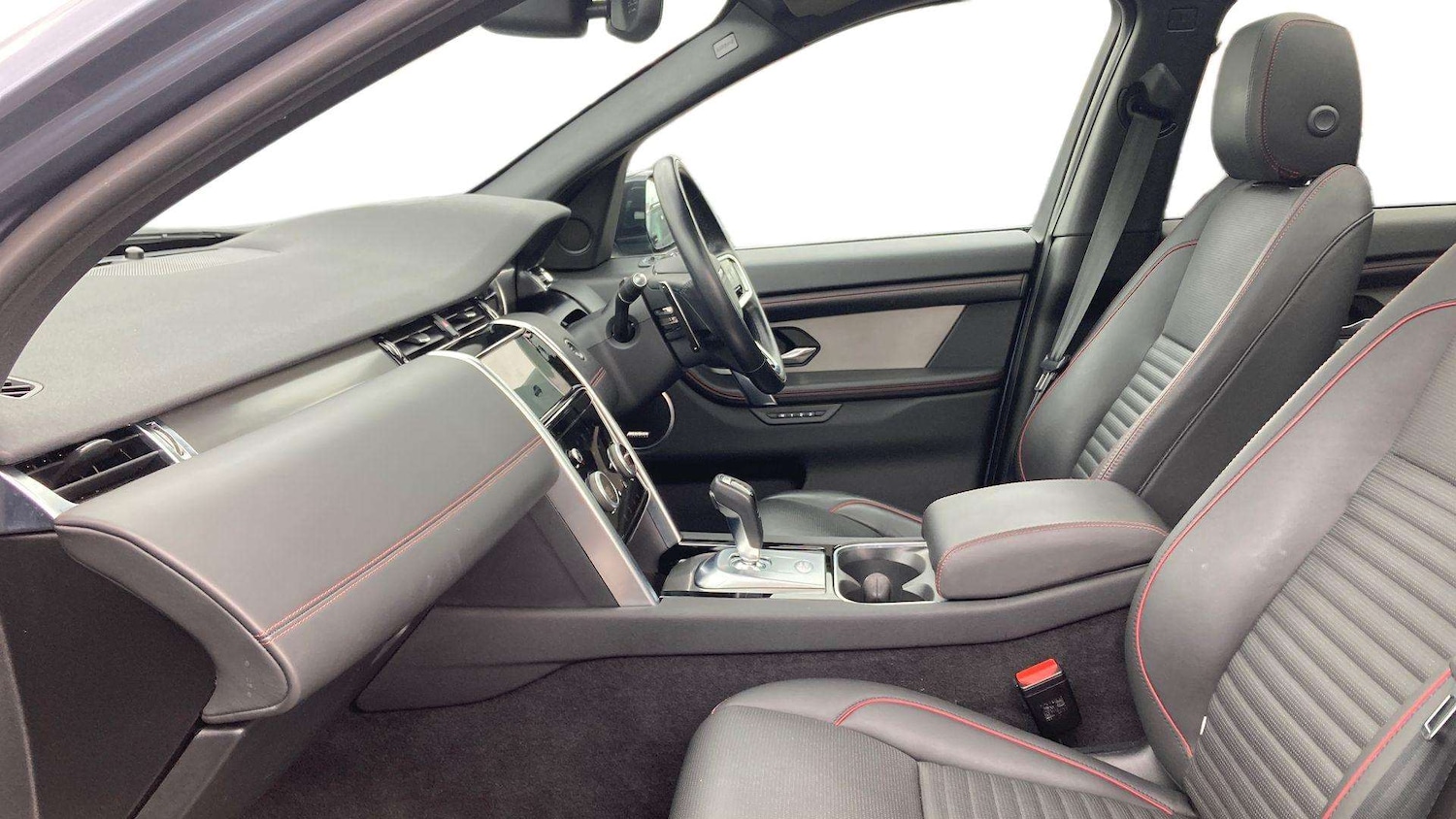 Used Land Rover Discovery Sport 2022 for sale - 76460669: Photo 3