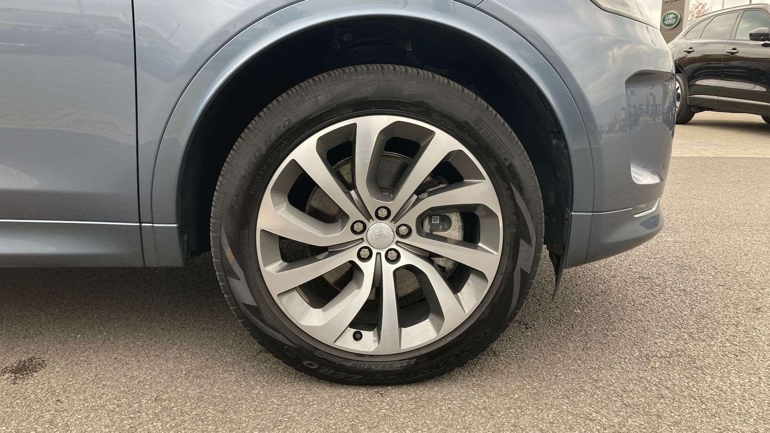 Used Land Rover Discovery Sport 2022 for sale - 76460669: Photo 8