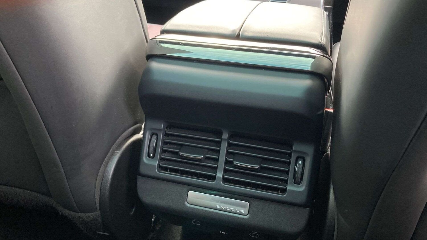 Used Land Rover Range Rover Evoque 2024 for sale - 77943010: Photo 18